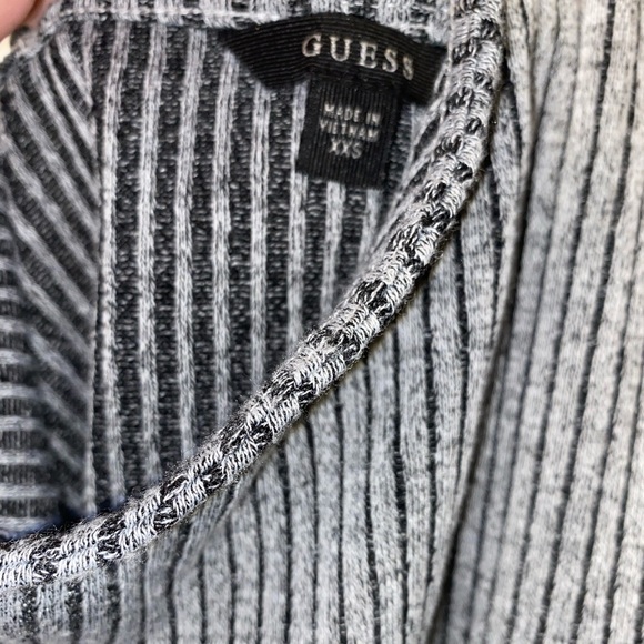 Guess woman’s tank top cropped - Picture 2 of 2